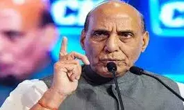 रक्षा मंत्री ने बीआरओ की मार्गदर्शिका जारी की, सड़कों के निर्माण कार्य को मिलेगी दिशा रक्षा मंत्री ने बीआरओ की मार्गदर्शिका जारी की, सड़कों के निर्माण कार्य को मिलेगी दिशा