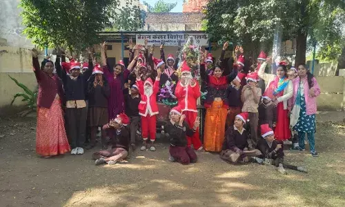 विद्यालय में बच्चों ने उत्साह और उमंग के साथ मनाया क्रिसमस