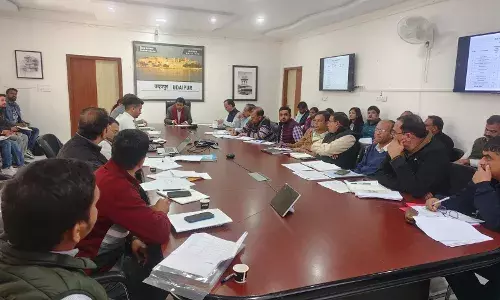 मुख्यमंत्री जल स्वावलम्बन अभियान-2.0 की जिला स्तरीय समीक्षा बैठक आयोजित