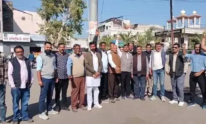 शाहपुरा में बांग्लादेश में हिंदुओं पर अत्याचार के खिलाफ जोरदार विरोध प्रदर्शन