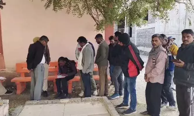 खेत में सिंचाई करते वक्त करंट लगने से किसान की मौत