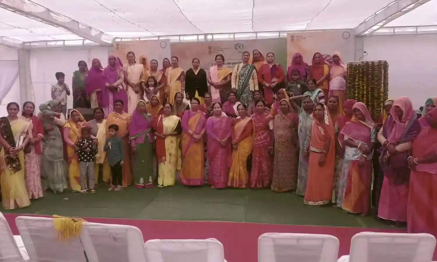 प्रदर्शनी मे VR जोन तथा वर्चुअल सेल्फ़ी पॉइंट जनप्रतिनिधियों एवं आमजन के लिए बन रहे हैं आकर्षण का केंद्र