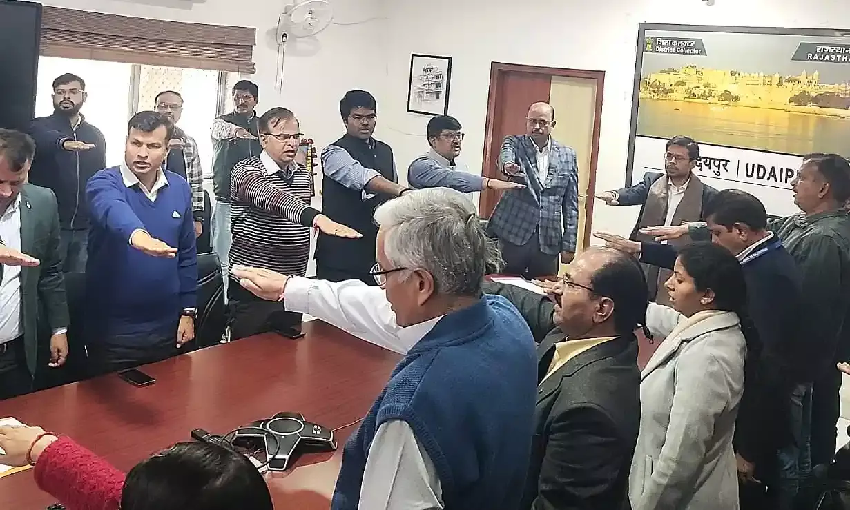 सुशासन दिवस पर मुख्यमंत्री ने वर्चुअल माध्यम से अधिकारियों को दिलाई सुशासन की शपथ