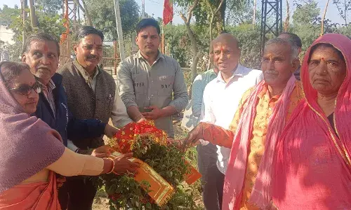 श्री कामधेनु बालाजी मंदिर मे तुलसी पूजन के साथ पोष बड़ा का आयोजन संपन्न