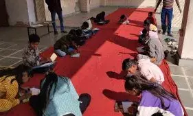 कोली समाज के छात्रों ने अरावली संरक्षण हेतु पीएम और मुख्यमंत्री को पोस्टकार्ड भेजा