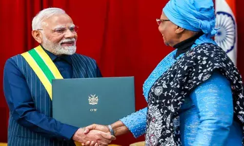 पीएम मोदी को 28 देशों का मिला सर्वोच्च सम्मान पीएम मोदी को 28 देशों का मिला सर्वोच्च सम्मान