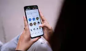 नया एंड्रॉयड फोन लेते ही ऑन कर लें ये जरूरी सेटिंग्स, रोजमर्रा का इस्तेमाल हो जाएगा आसान