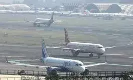 कोहरे से IGI एयरपोर्ट पर 128 फ्लाइट रद्द, यात्रियों की परेशानी बढ़ी