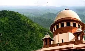 अरावली संरक्षण विवाद: कांग्रेस का सरकार पर आरोप, सुप्रीम कोर्ट ने नई परिभाषा पर लगाई रोक