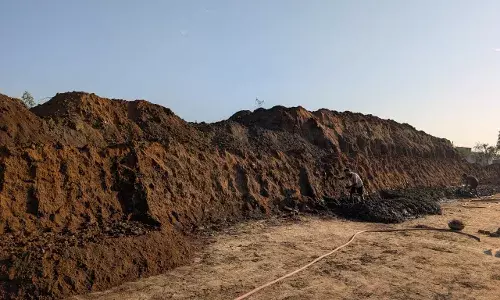 अवैध खनन के खिलाफ कार्यवाही प्रारंभ,4000 मैट्रिक टन ब्रिक अर्थ का अवैध स्टॉक पकड़ा