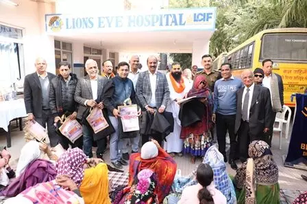 71 निःशुल्क मोतियाबिन्द के ऑपरेशन सम्पन्न 71 निःशुल्क मोतियाबिन्द के ऑपरेशन सम्पन्न