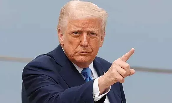 अमेरिका राष्ट्रपति ट्रंप ने विदेशियों के लिए और सख्त किए नियम, विदेशियों के एंट्री और एग्जिट को लेकर और सख्त नियम