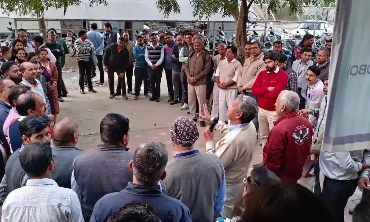 पांच दिवसीय कार्य सप्ताह की मांग को लेकर भीलवाड़ा में बैंक कर्मचारियों का प्रदर्शन