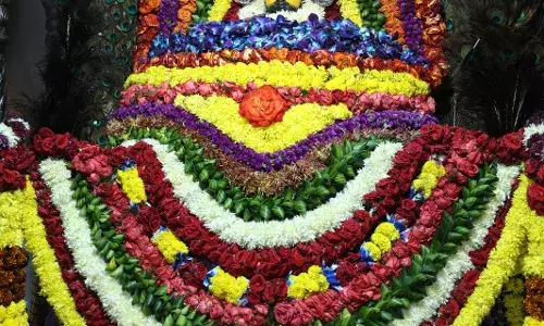 एकादशी पर काशीपुरी धाम में श्री श्याम गुणगान, भक्ति में डूबे श्रद्धालु एकादशी पर काशीपुरी धाम में श्री श्याम गुणगान, भक्ति में डूबे श्रद्धालु