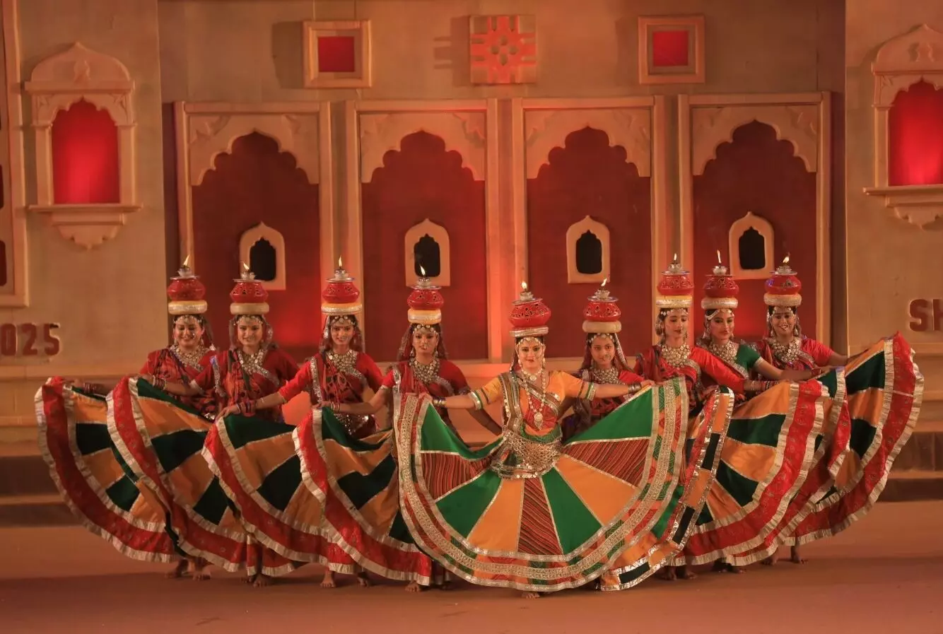 शिल्पग्राम उत्सव का चमकदार व धमकदार समापन शिल्पग्राम उत्सव का चमकदार व धमकदार समापन