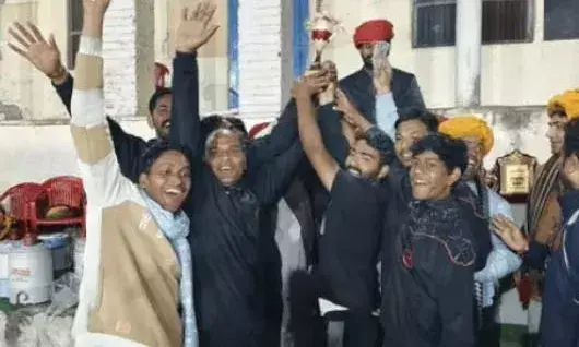 दौलतगढ़ जॉइंट्स ने जीती बास्केटबॉल चैंपियनशिप दौलतगढ़ जॉइंट्स ने जीती बास्केटबॉल चैंपियनशिप