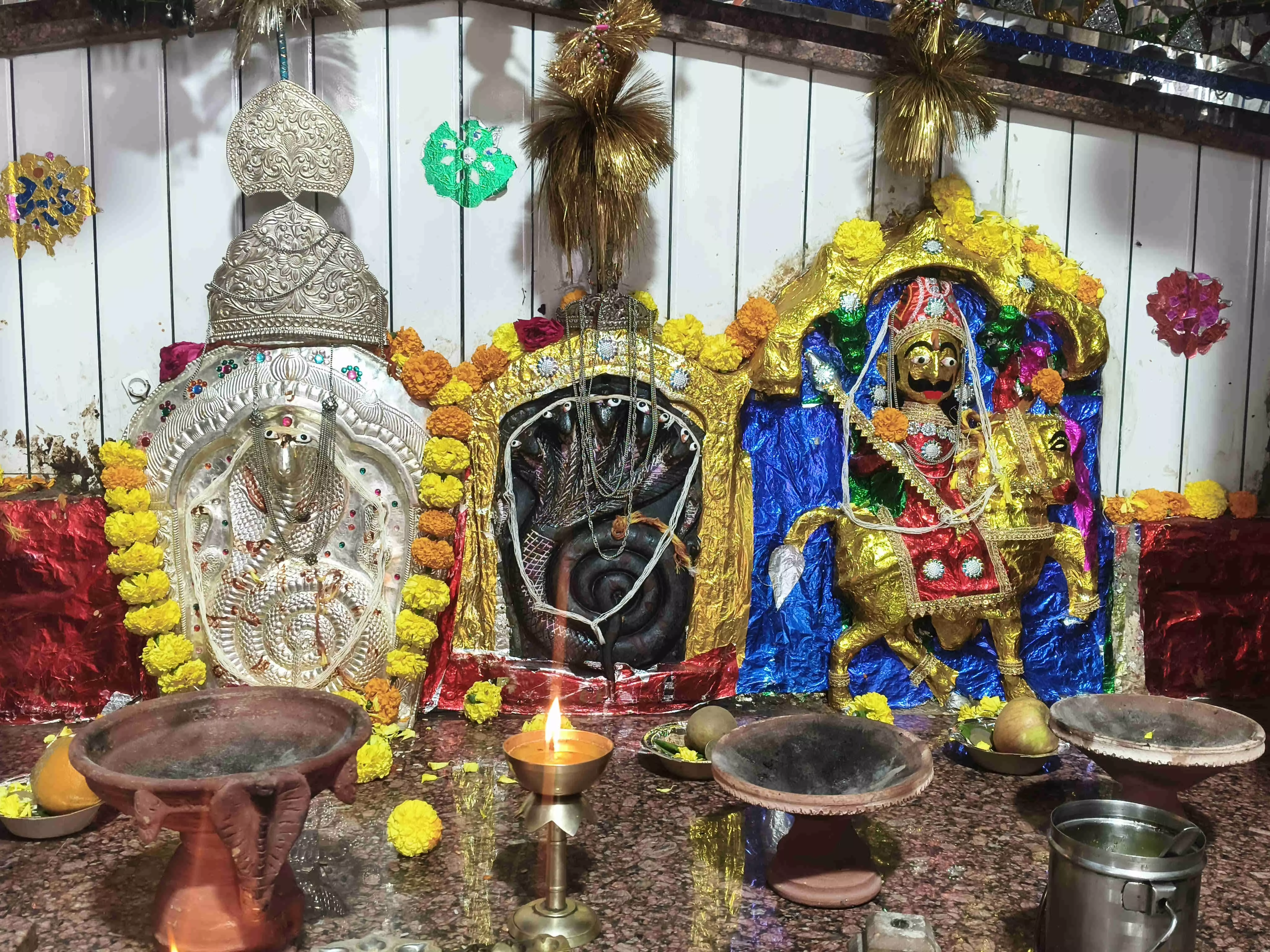 वैदिक मंत्रोच्चार के साथ ताकाजी बावजी मंदिर में पांच दिवसीय अनुष्ठान संपन्न वैदिक मंत्रोच्चार के साथ ताकाजी बावजी मंदिर में पांच दिवसीय अनुष्ठान संपन्न