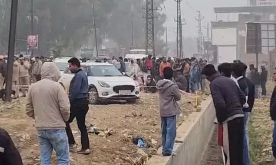 हनुमानगढ़ रोड पर युवक की हत्या, कार में मिला शव