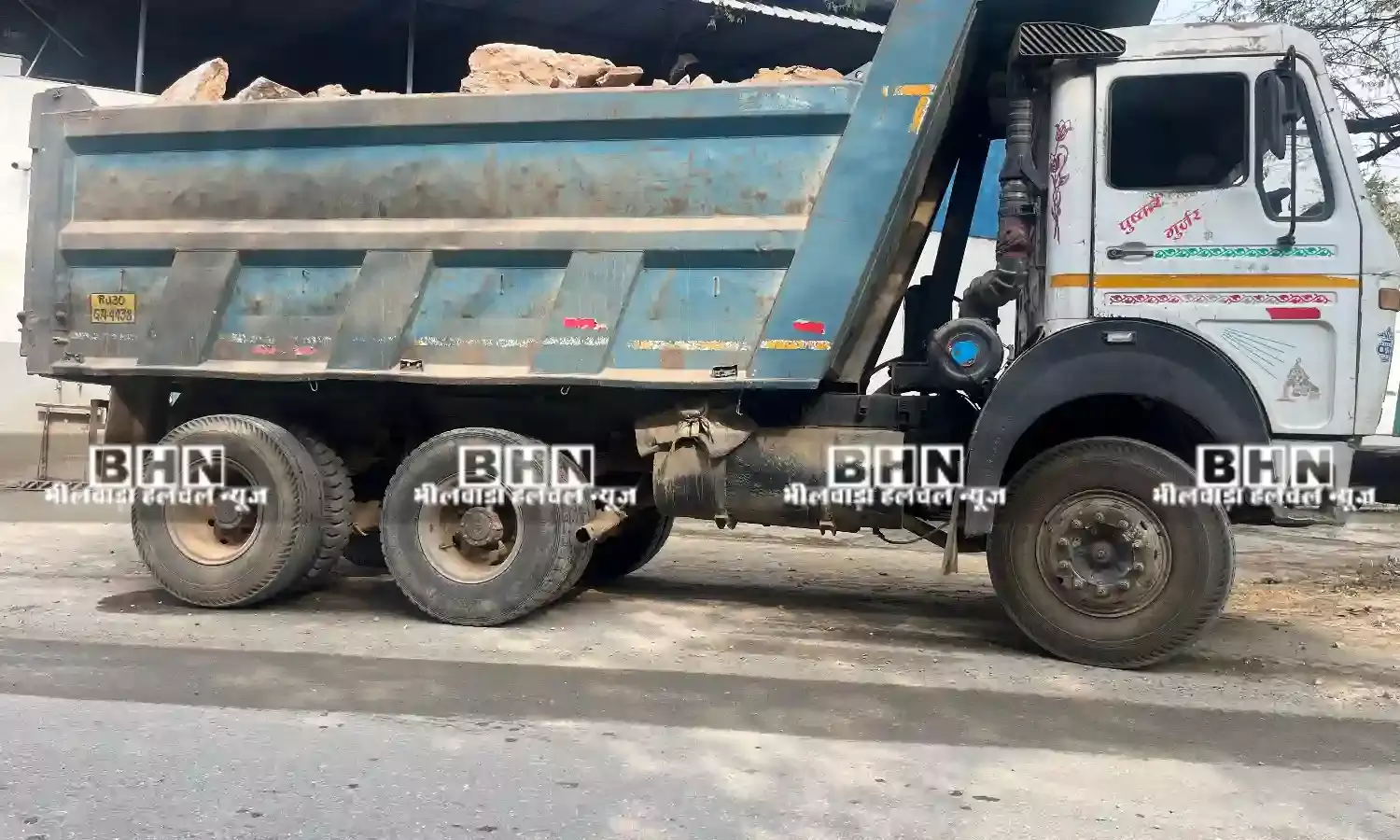 अरावली क्षेत्र में अवैध खनन पर सख्ती, संयुक्त टीम ने तीन प्रकरण दर्ज कर दो डम्पर और एक ट्रैक्टर जब्त