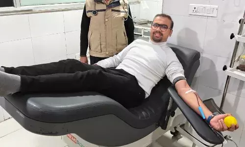 नववर्ष पर चौधरी ने किया रक्तदान