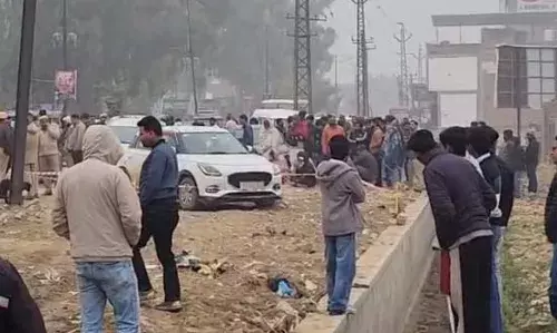 हनुमानगढ़ रोड पर युवक की हत्या, कार में मिला शव