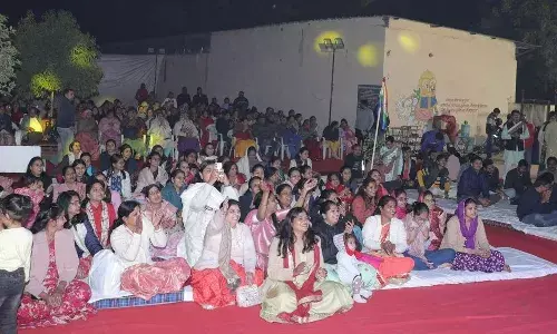 जैन डिवोशनल नाईट का ऐतिहासिक आयोजन, सैकड़ों श्रावक-श्राविकाएं भजनों पर झूमे