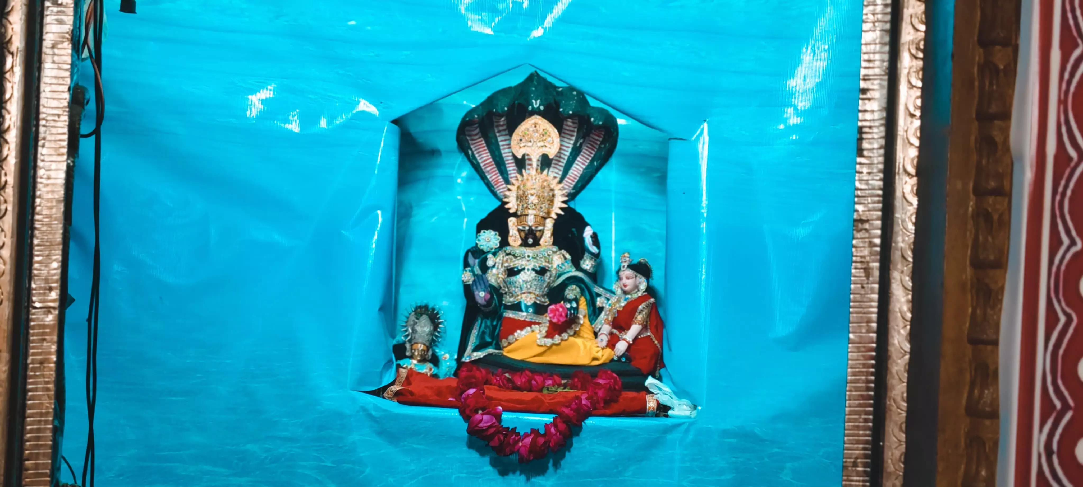 नौगांवा में धरती पर उतरा वैकुंठ: क्षीर सागर में शेषशैया पर विराजे सांवरिया सेठ, दर्शन को उमड़ी भारी भीड़