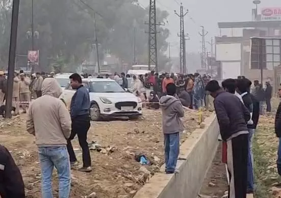 हनुमानगढ़ रोड पर युवक की हत्या, कार में मिला शव