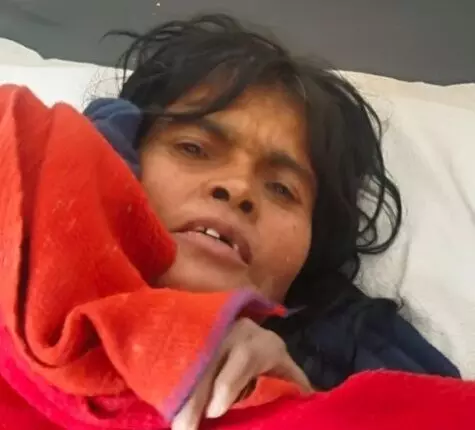 बंद  खदान में रहस्यमयी ढंग से तैरती महिला का रेस्क्यू, पुलिस को देख कर कहती राम राम