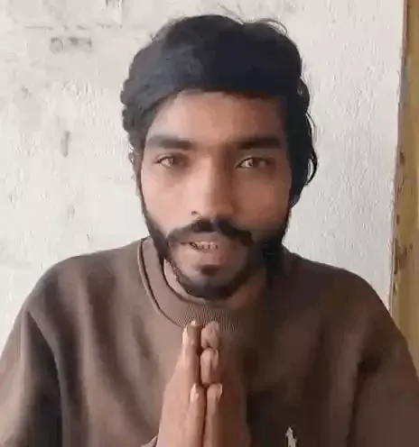 धूलखेड़ा में दिनदहाड़े चोरी करने वाला शातिर चोर गिरफ्तार, चोर ने कान पकड़कर मांगी माफी