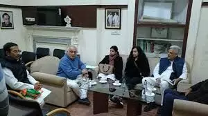 पश्चिम बंगाल चुनाव से पहले टीएमसी को बड़ा झटका: मौसम नूर ने कांग्रेस में फिर से की वापसी पश्चिम बंगाल चुनाव से पहले टीएमसी को बड़ा झटका: मौसम नूर ने कांग्रेस में फिर से की वापसी