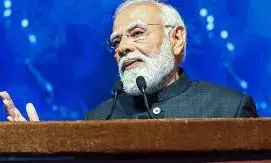 काशी में वॉलीबॉल महाकुंभ का शुभारंभ, पीएम मोदी बोले टीम फर्स्ट का संदेश देता है यह खेल, एकजुटता की दी सीख