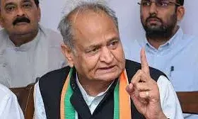 बाड़मेर बालोतरा प्रकरण में गहलोत ने साधा निशाना, निर्णय को बताया जनविरोधी