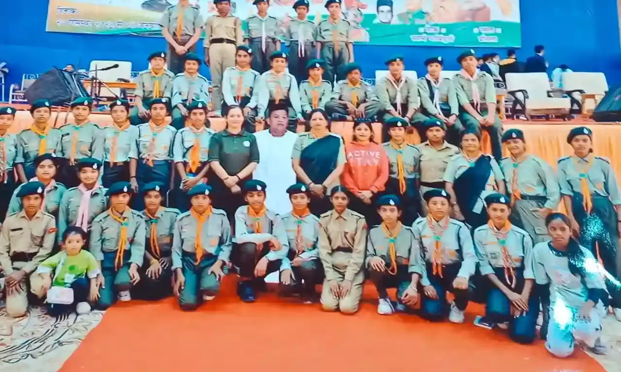 स्काउट एंड गाइड का संभाग स्तरीय दल राष्ट्र कथा शिविर में भाग लेकर लौटा स्काउट एंड गाइड का संभाग स्तरीय दल राष्ट्र कथा शिविर में भाग लेकर लौटा