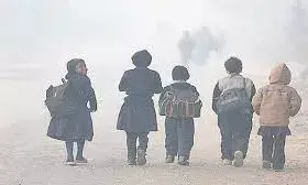 शीतलहर के चलते कक्षा 1 से 8 व आंगनवाड़ी में दो दिन का अवकाश शीतलहर के चलते कक्षा 1 से 8 व आंगनवाड़ी में दो दिन का अवकाश