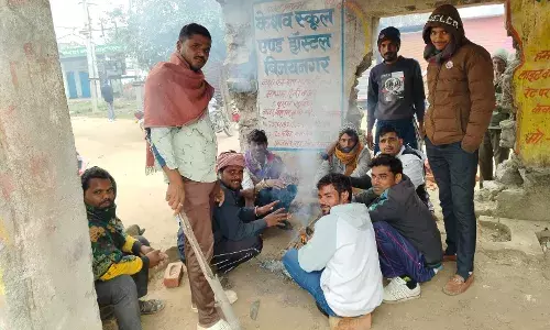 घने कोहरे के कारण जनजीवन प्रभावित, छूटी धुजणी