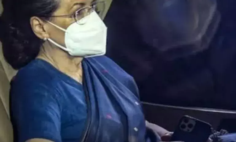 सोनिया गांधी दिल्ली के सर गंगाराम अस्पताल में भर्ती, हालत स्थिर