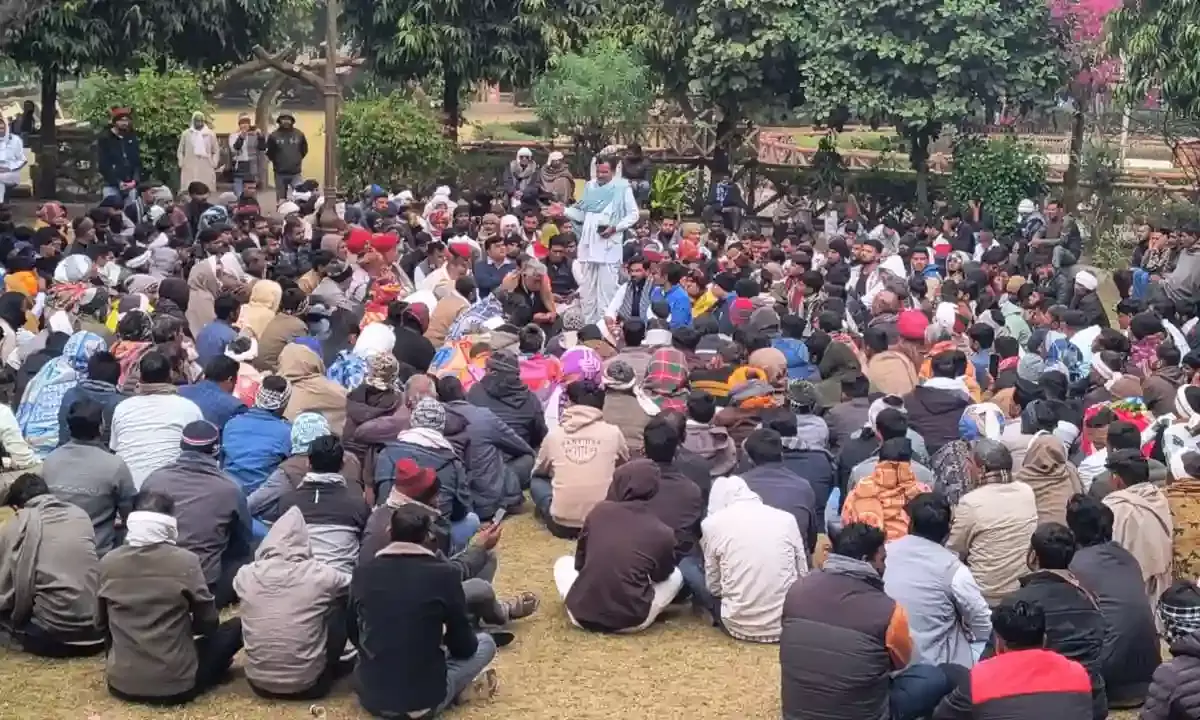 लाम्बिया कलां हत्याकांड: पुलिस अधीक्षक से की तत्काल जांच की मांग, पुलिसकर्म‍ियों पर उठे सवाल, दी आन्‍दोलन की चेतावनी