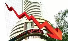 शेयर बाजार में कमजोरी से शुरुआत, सेंसेक्स 432 अंक लुढ़का निफ्टी 26200 से नीचे