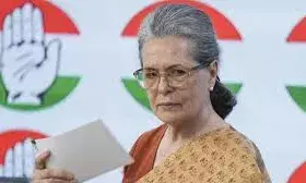 सोनिया गांधी को ‘नागरिकता से पहले वोट’ केस में जवाब देने के लिए कोर्ट से मोहलत मिली
