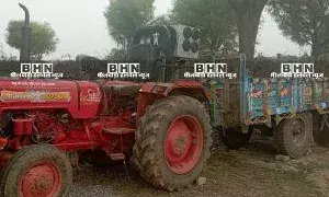 अवैध बजरी के खिलाफ फूलियाकलां पुलिस की कार्यवाही, एक ट्रैक्टर ट्राली जप्त अवैध बजरी के खिलाफ फूलियाकलां पुलिस की कार्यवाही, एक ट्रैक्टर ट्राली जप्त