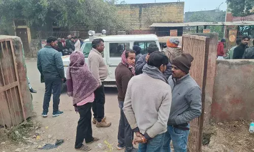 धौलपुर में ट्रैक्टर और टेंपो की भिड़ंत, युवक की मौत तीन घायल