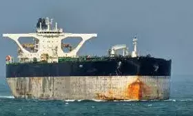 अमेरिका ने वेनेजुएला से जुड़े दो तेल टैंकर जब्त किए, क्षेत्र में तनाव की आशंका