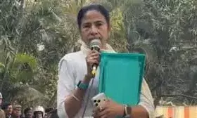 प्रतीक के घर ईडी की रेड पर भड़कीं मुख्यमंत्री ममता बनर्जी, पूछा क्या यह तलाशी गृह मंत्री का काम है