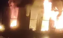 केमिकल कारखाने में भीषण आग, लाखों का नुकसान