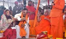 मुख्यमंत्री भजनलाल शर्मा ने 1008 कुण्डीय हनुमान महायज्ञ में आहुति दी