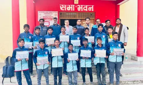 जिला कलेक्टर रंजन की पहल,मधुर यादों के साथ विदा हुई टीमें,सभी टीमों को मिला यादगार टीम फोटो फ्रेम