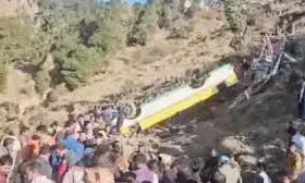 हरिपुरधार में दर्दनाक बस हादसा, 12 की मौत 33 घायल