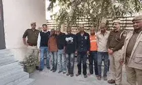 उदयपुर में चोरी, नकबजनी और लूट करने वाली गैंग के 6 आरोपी गिरफ्तार, एक नाबालिग भी डिटेन उदयपुर में चोरी, नकबजनी और लूट करने वाली गैंग के 6 आरोपी गिरफ्तार, एक नाबालिग भी डिटेन