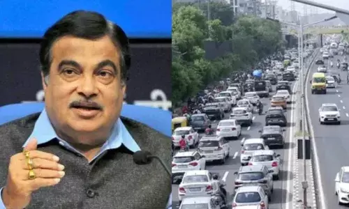 नितिन गडकरी की बड़ी घोषणा, भारत में जल्द लागू होगी V2V तकनीक; रुकेंगे सड़क हादसे